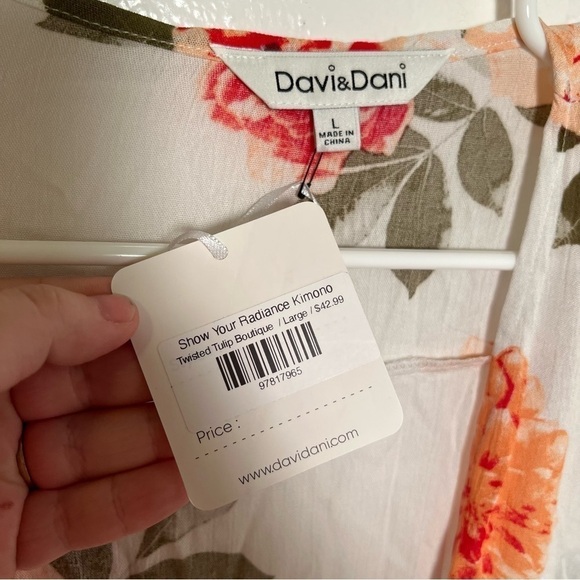 David & Dani Show Your Radiance Kimono Floral - Picture 14 of 15